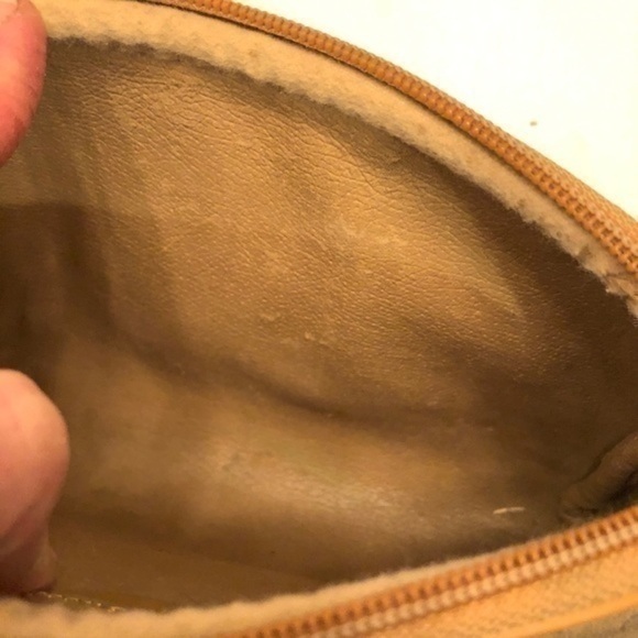 Gucci vintage gg dome clutch bag